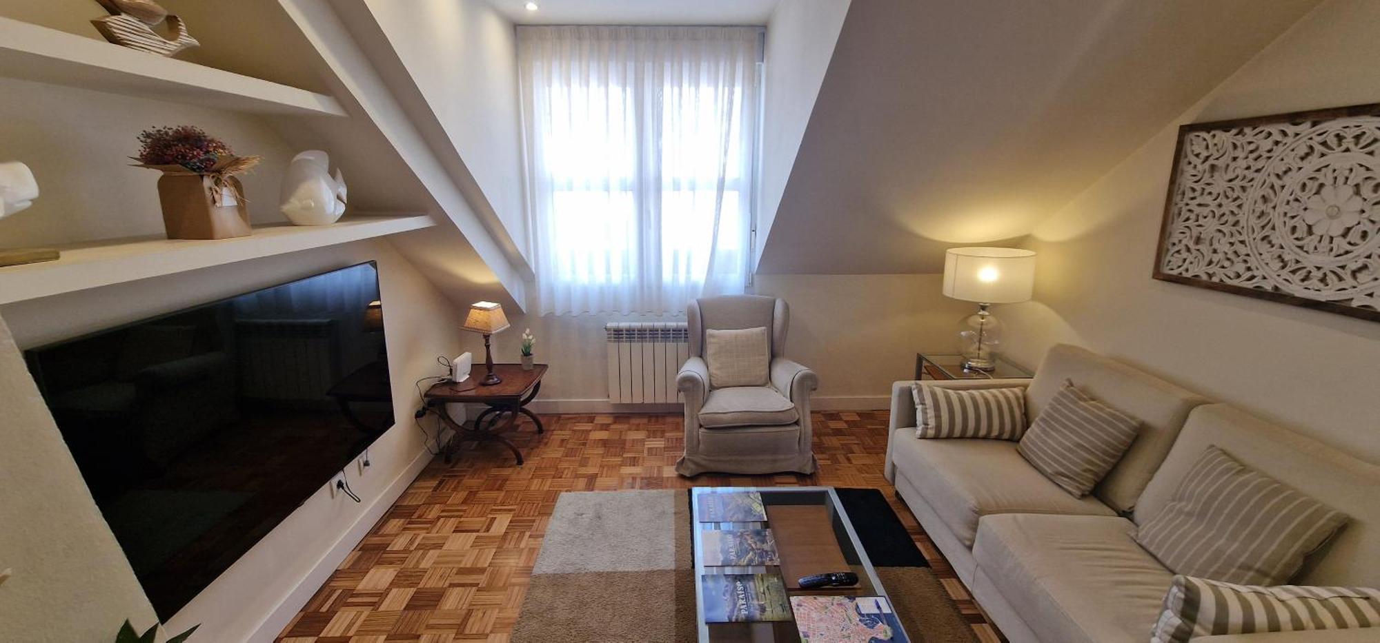La Buhardilla De La Escalerona - 2 Hab - Vut-4354-As Apartment Gijon Exterior photo